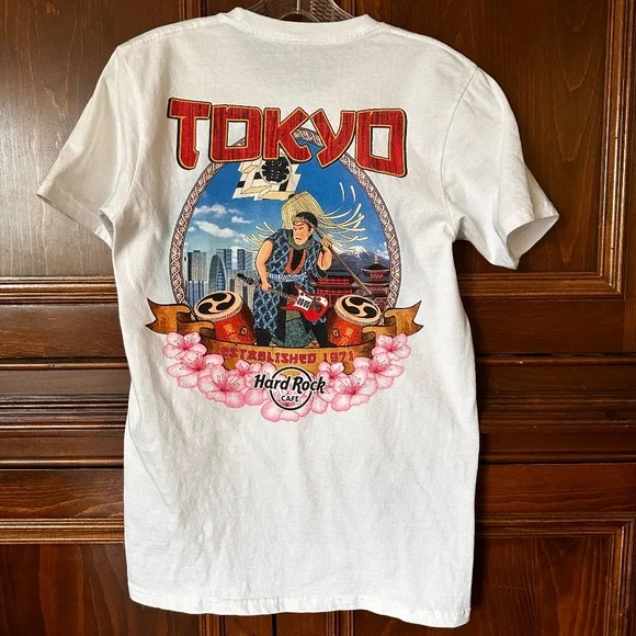 Hard Rock Cafe | Tops | Hard Rock Cafe Tokyo Tshirt S | Poshmark